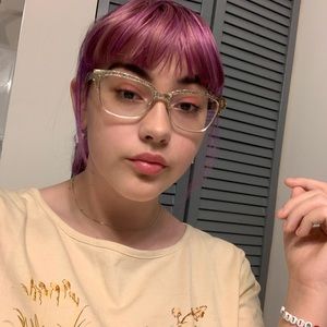 Meet your Posher, Gillian